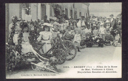 CPA 18 - ARGENT - FETES DE LA ROSE DE MAI - VOITURES A CHIEN BYCICLETTES FLEURIES ET DECOREES - Argent-sur-Sauldre