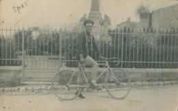 CPA PHOTO D'un Cycliste à Identifier - Wielrennen