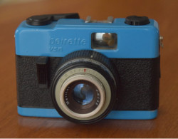 Appareil Photo Ancien BEIER BIERETTE VSN Bleu Avec Sacoche - Film 135 24x36 - Cameras