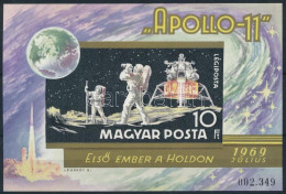 ** 1969 Apollo-11 - Első Ember A Holdon Vágott Blokk (6.000) - Autres & Non Classés