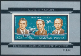 ** 1971 Szojuz 11 - Szaljut Vágott Blokk (3.500) - Other & Unclassified