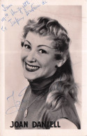 JOAN DANIELL -autographe - Chanteurs & Musiciens