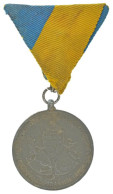 1941. "Délvidéki Emlékérem" Zn Emlékérem Mellszalagon. Szign.: BERÁN L. T:AU Hungary 1941. "Commemorative Medal For The  - Ohne Zuordnung