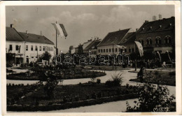 T3 1940 Dés, Dej; Fő Tér, Bevonulás, Országzászló, Horogkeresztes Zászlók / Main Square, Entry Of The Hungarian Troops,  - Ohne Zuordnung