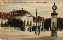 * T2/T3 1908 Pozsony, Pressburg, Bratislava; Frigyes Főherceg Palota, Hirdetőoszlop órával. Kaufmann's Bediene Dich Alle - Ohne Zuordnung