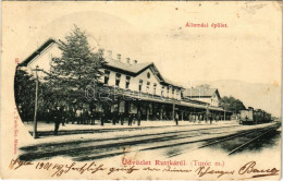 T2/T3 1901 Ruttka, Vrútky; Vasútállomás, Vonat. Sochán P. Kiadása / Railway Station, Train (fl) - Unclassified