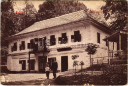 * T3/T4 1908 Szliács, Sliac; Amália Udvar. "Magyar Bazár" Waktor Sámuel Kiadása / Villa (gyűrődések / Creases) - Zonder Classificatie