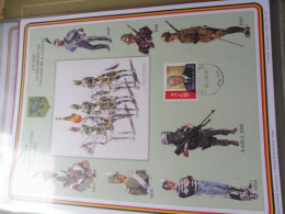 Souvenir Belgique Belgie 3416 ( 2005 ) War Chasseurs Jagers Paard Militaire  Gestempelt Oblitéré Leopoldsburg Perfect - Gedenkdokumente