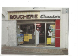 Availles-Limouzine (86) : GP Du Magasin Boucherie Dudognon Rue Principale En 2001 (animé)GF. - Availles Limouzine