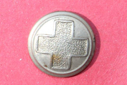 BOUTON UNIFORME MILITAIRE ARMEE SUISSE WWII CROIX, GRABSKI TODZ 16mm SWITZERLAND / ANTIQUE BUTTON   (2203.392) - Bottoni