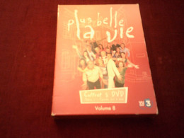 PLUS BELLE LA VIE SAISON 1 COFFRET 5 DVD EPISODES DE 211 A 240   //  30 FOIS 26 MIN ENVIRON - Collezioni & Lotti