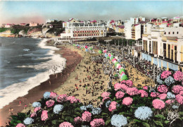 FRANCE - Biarritz - Les Hortensias  - La Grande Plage à L'heure Du Bain - Colorisé - Animé - Carte Postale Ancienne - Biarritz