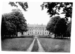 5412 - 89 - YONNE - PASSY - Le Château - Places