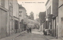 . 33 . VERNEUIL . Grand Rue . Petite Animation . - Verneuil Sur Seine
