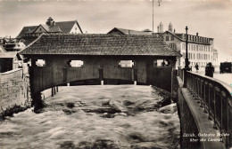 SUISSE - Zurich - Gedeckte Brucke Uber Die Limmat - Carte Postale Ancienne - Zürich