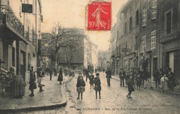 Aubagne * Rue De République  , Le Centre * Commerces Magasin Enfants Villageois - Aubagne