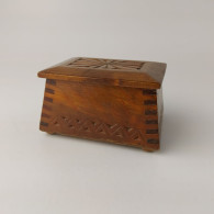 Beautiful Vintage Carved Wooden Box Jewelry Trinked Box #5471 - Koffer