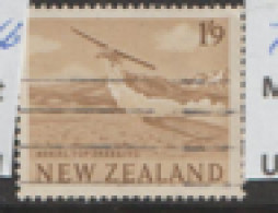 New Zealand  1960   SG 794  1/9d  Crop Spraying    Fine Used - Gebraucht