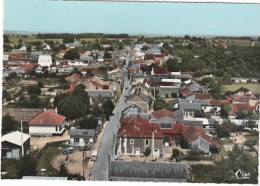 MONTS SUR GUESNES  La Grand' Rue  Vue Aérienne - Monts Sur Guesnes