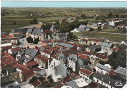 MONTS SUR GUESNES  Le Centre Du Bourg  Vue Aérienne - Monts Sur Guesnes