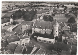 MONTS SUR GUESNES    Le Château - Monts Sur Guesnes