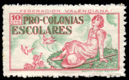 VALENCIA. Federación Valenciana. Pro-Colonias Escolares. ** 10 Cts. Rojo Y Verde. G.G. 1377. - Vignettes De La Guerre Civile