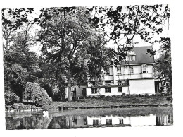 CPA Kapellen -  Douaneschool  - Achterzijde Kasteel Dennenburg - Kapellen