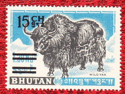 BHUTAN 1965 Overprint Surcharged MNH Stamp 15 Ch On 1.30 Nu YAK Scott 73    BHOUTAN - Bhoutan