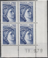 FRANCE 2056 ** MNH Type Sabine De David Bloc De 4 Coin Daté Du 18. 9.79 Septembre 1979 + Double Trait - 1970-1979