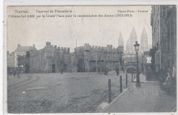 Tournai. Tournoi De Chevalerie. Chateau-fort édifié Sur La Grand'Place Pour La Reconstitution Des Joutes. * - Tournai