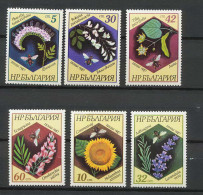 Bulgarie (Bulgaria) MNH ** 315- 3103 / 3108 Abeilles Bee Fleurs (fleur Flower Flowers) - Unused Stamps