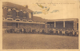 CPA  59 VALENCIENNES ECOLE DE FILLES DE LA PLACE DES ACACIAS - Valenciennes