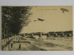 LYON (69/Rhône) - Pont De La Guillotière Survolé Par Des Avions , Berges Du Rhône - Lyon 3