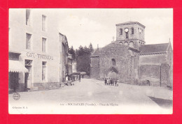 F-85-Pouzauges-06A103  La Place De L'église, Café Cincendeau, Cpa BE - Pouzauges