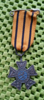 Medaille -  N .W. B. Avondvierdaagse .-  Original Foto  !! Medallion  Dutch - Sonstige & Ohne Zuordnung