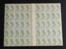 MADAGASCAR - 1946 - N°YT. 300 - Danseur 10c - Bloc De 50 Bord De Feuille - Neuf Luxe ** / MNH / Postfrisch - Neufs