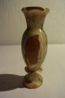 C41 Beau Vase Soliflore En Marbre Ou Albâtre - Jarrones