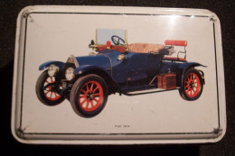 BOITE  - ( BISCUITS )  AUTOMOBILE  -  FIAT  1913    -( Pas De Reflet Sur L'original ) - Cajas