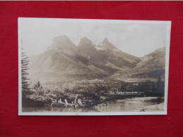 RPPC. The Three Sisters.   Canada       Ref 6323 - Non Classés