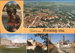 72522795 Freising Oberbayern Skulptur Hochhaus Kirche Strassenpartie Freising - Freising