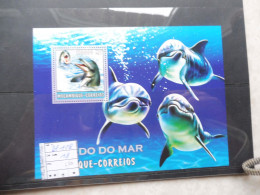 Mozambique Mosambique Bl Bloc Blok 128 Dolfijn Dauphin Parfait Etat  Neuf Mnh ** - Dolphins