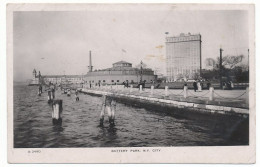 CPSM 9 X 14 Etats Unis USA (16) NEW YORK CITY Battery Park - Parks & Gärten