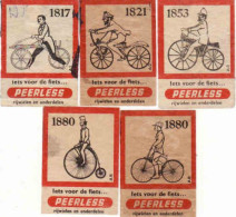5 Dutch Matchbox Labels, Old Bike Set, Lets Voor De Fiets..PEERLESS, Rijvielen En Onderdelen, Holland, Netherlands - Boites D'allumettes - Etiquettes