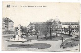 CPA Tournai, Le Square Crombez En Face De La Gare - Tournai