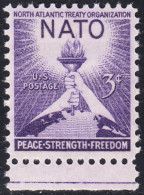 !a! USA Sc# 1008 MNH SINGLE W/ Bottom Margin (a1) - NATO - Nuevos