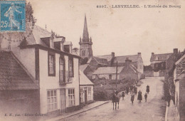 LANVELLEC 22  ( ENTREE DU BOURG )  1926 - Lanvellec