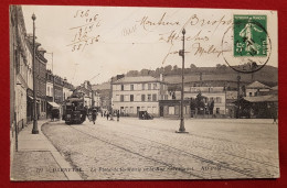 CPA -  Darnétal - La Place De La Mairie Et La Rue Sadi Carnot - Darnétal