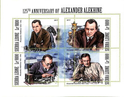 A9371 - SIERRA LEONE -  ERROR MISPERF Stamp Sheet -2017 Chess Alexander Alekhine - Echecs