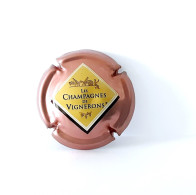 Capsules Ou Plaques De Muselet CHAMPAGNE  Les CHAMPAGNES De VIGNERONS - Colecciones