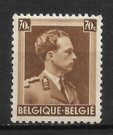 BELGIQUE ,N °427   LÉOPOLD III - 1936-1957 Offener Kragen